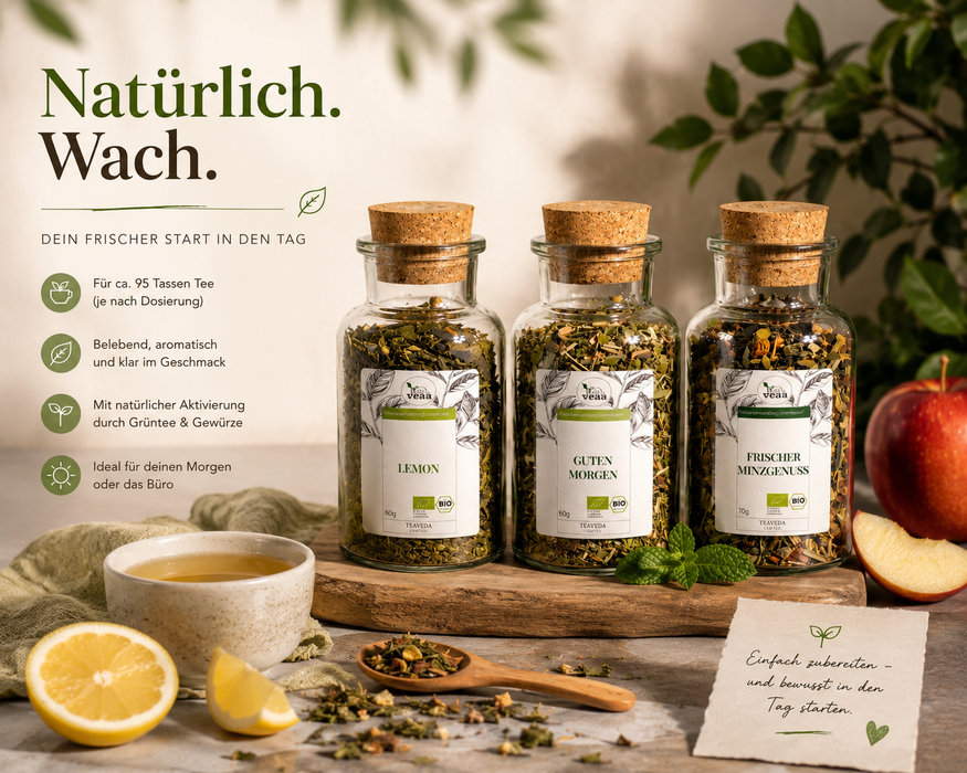 Natürlich wach – frisch aufgebrühter Tee in der Teetasse