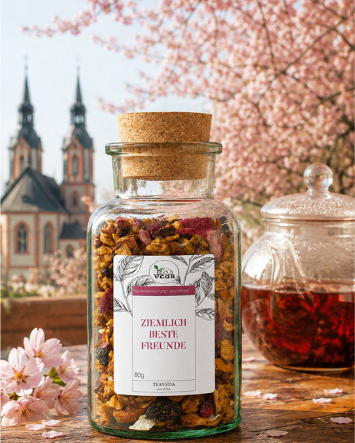 Ziemlich beste Freunde - Kirsch-Kiwi-Kokos – loser Tee von TeaVeda in der Vorratsdose